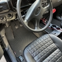 Двухслойные коврики EVA на Lada (ВАЗ) 2121 (4x4) Niva Urban (Bronto) (2020->) рестайл